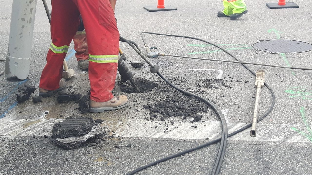 professional utility locating services