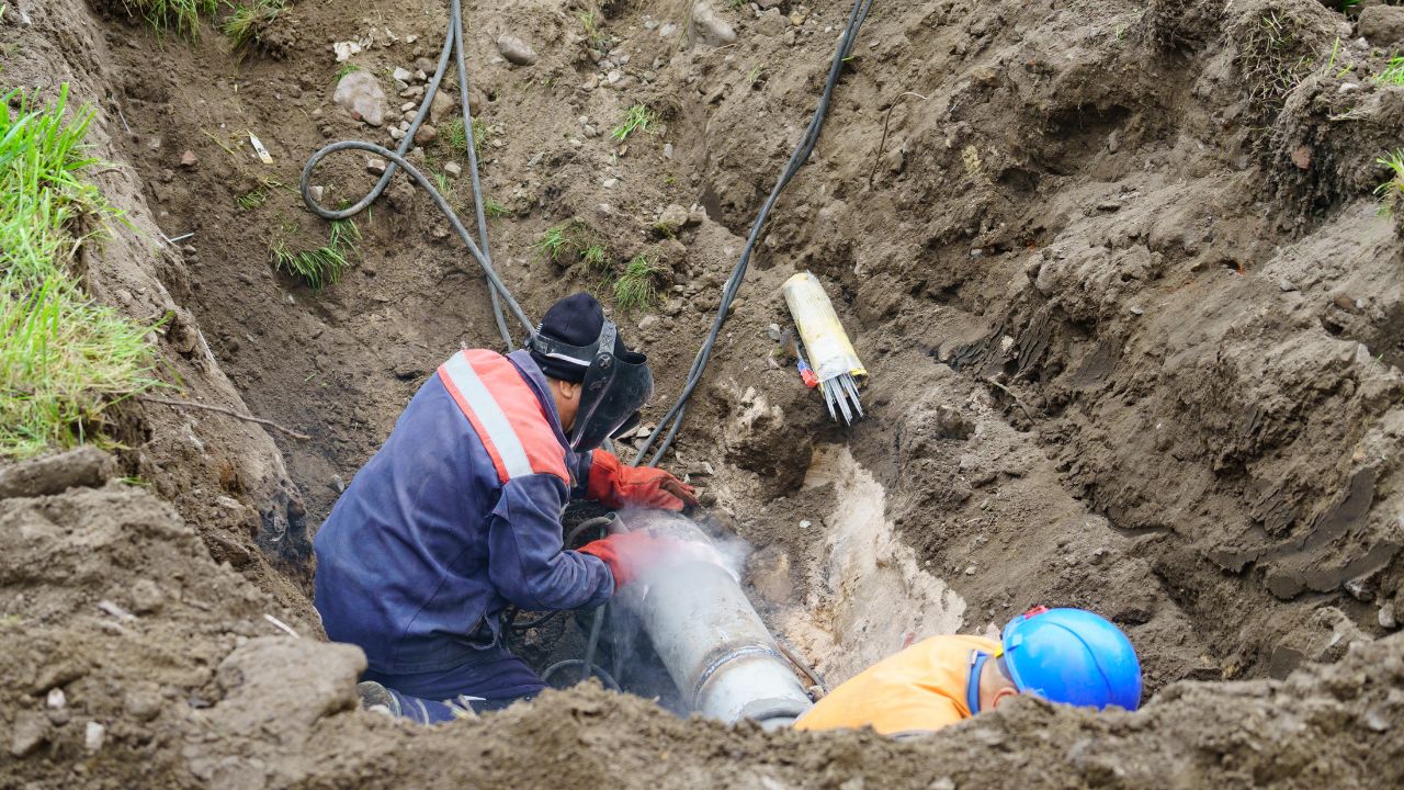 accurately mapping buried utilities