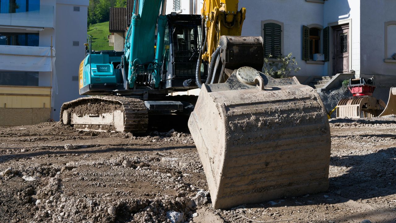 private facilities that exist on 30%+ of projects